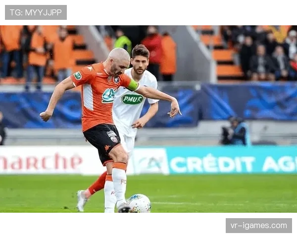 战术复盘:洛里昂三后卫体系漏洞百出,被保级对手多次打穿 战术复盘:洛里昂三后卫体系漏洞百出,被保级对手多次打穿